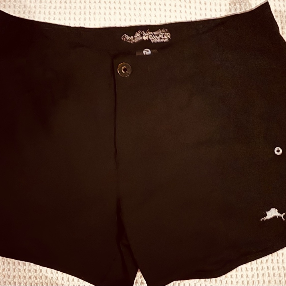 Black Women's Pelagic Performance Fishing Shorts